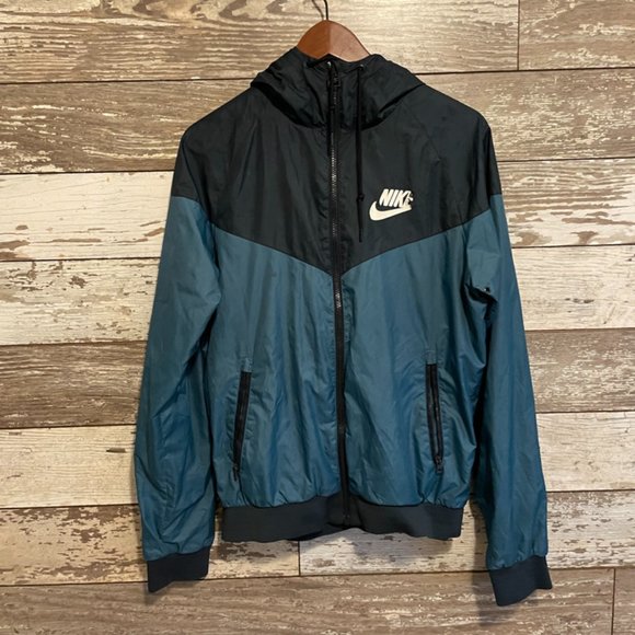 Nike Other - NIKE Athletic Rain Jacket Windbreaker